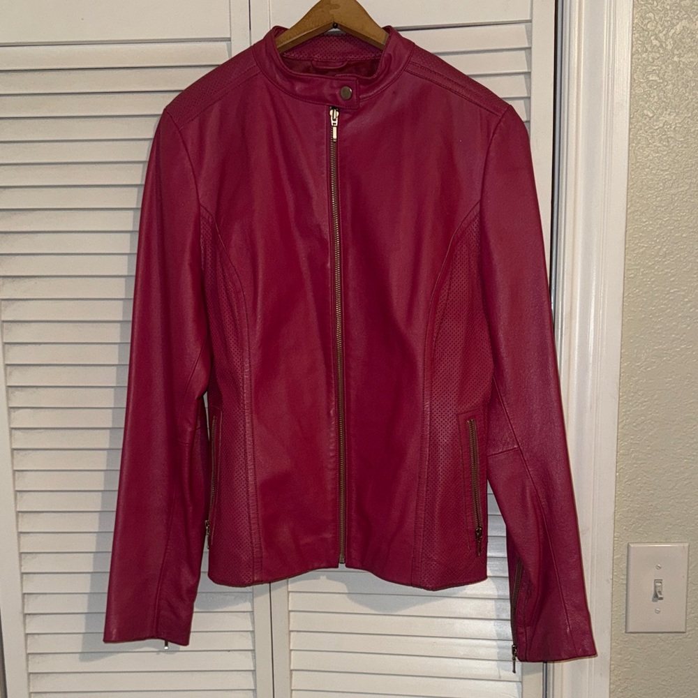 Torrid 🩷🩷🩷 Fuchsia 🩷🩷🩷 Genuine Leather Jacket - 0 / 12